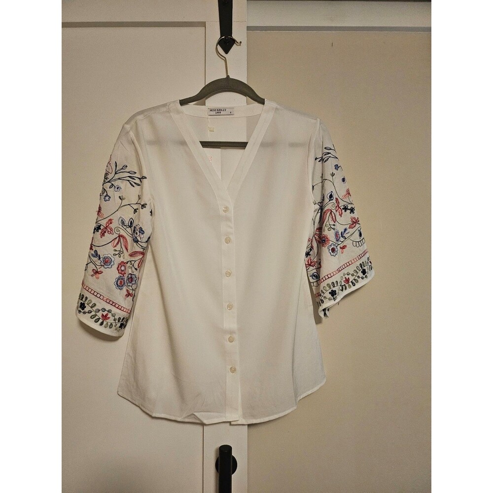 Miss Kelly V-Neck lightweight Boho Blouse. Size Small. NWT